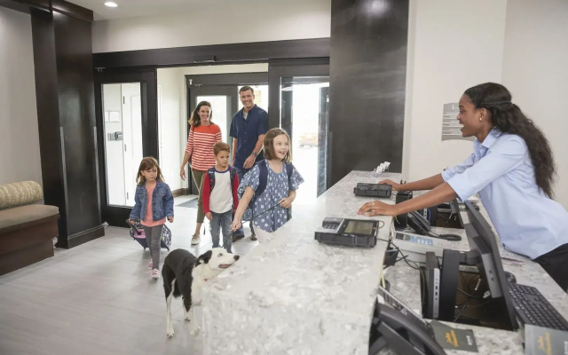 Staybridge Suites Miami International Airport by IHG
