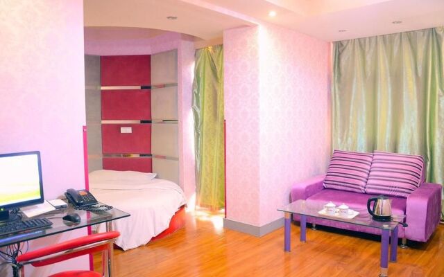Shiyan Spring Fashion Hotel