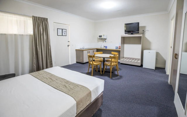 Maraboon Motor Inn