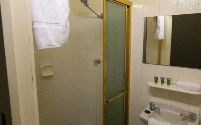 Ambassadors Hotel