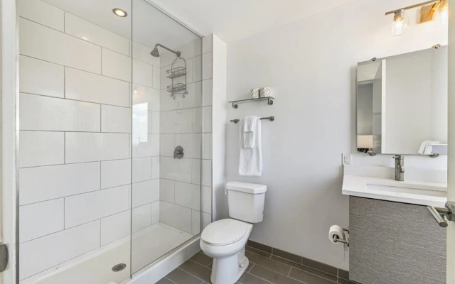 Sunset Boulevard Apartments