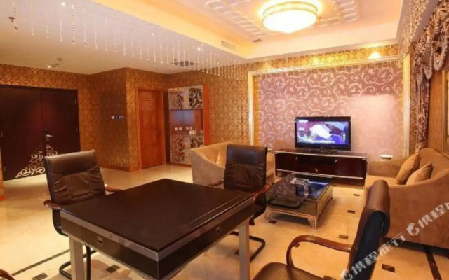Yihe Mythology Theme Hotel (North China Commercial Building)