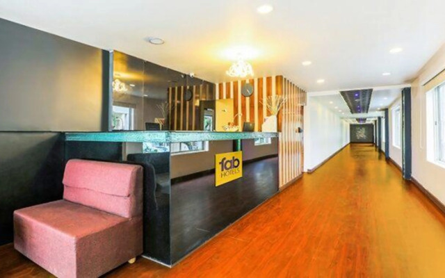 The Berrys Hotel by OYO