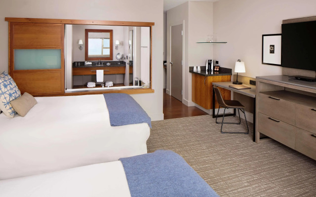 Chrysalis Inn & Spa Bellingham, Curio Collection by Hilton