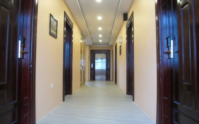 Shwe Pe Ti Hotel
