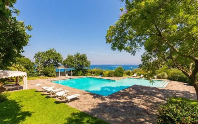 Villa Capricorno 10