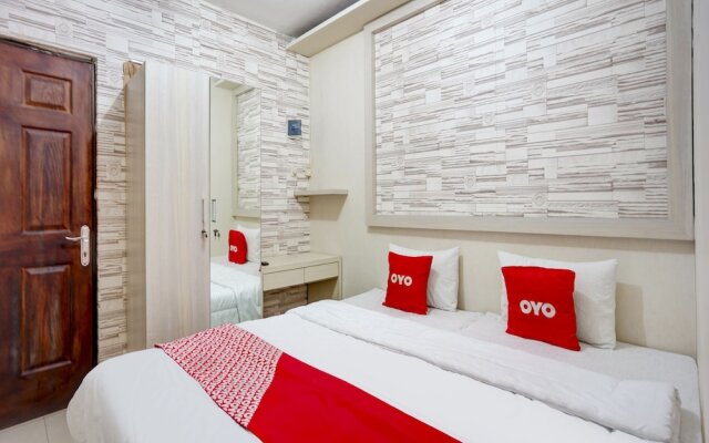 OYO Life 90606 Glass House Citraland Syariah