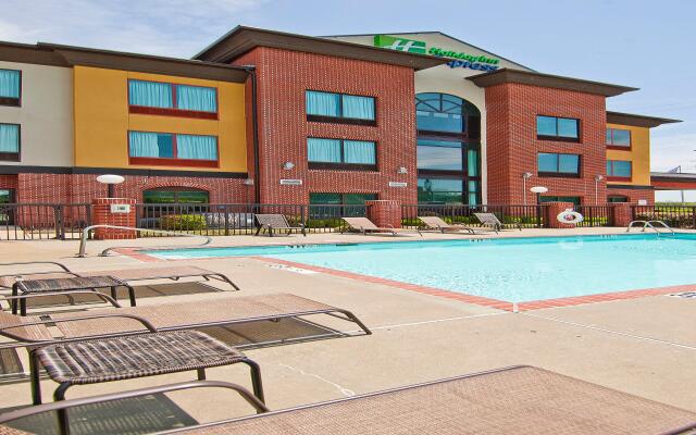 Holiday Inn Express & Suites Olive Branch by IHG