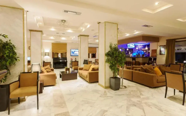 Venus Hotel & Suites