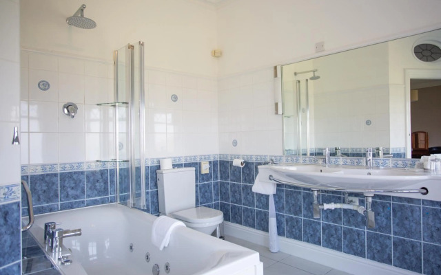 Отель Sea Marge