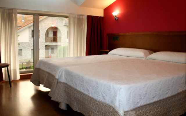 Hotel Cangas De Onis Center