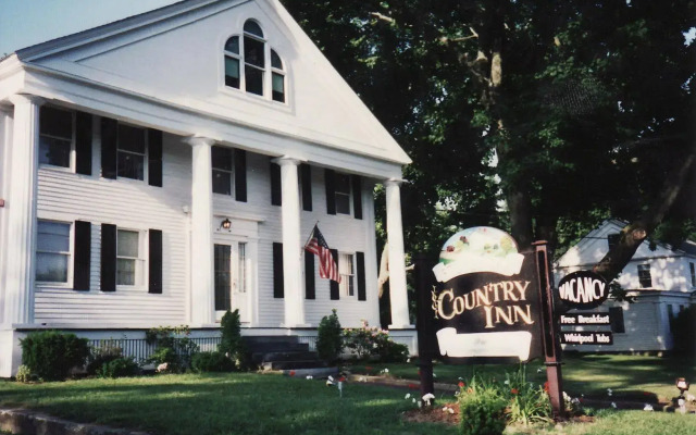 Sturbridge Country Inn