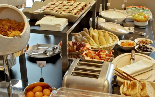 Les Glycines - Hôtel & Spa