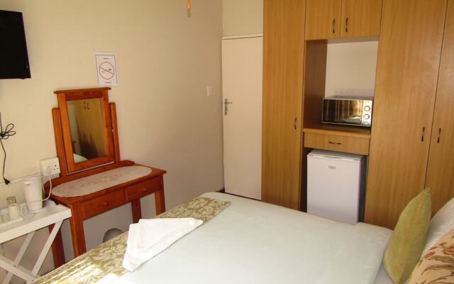 Yolonwabo bed and breakfast