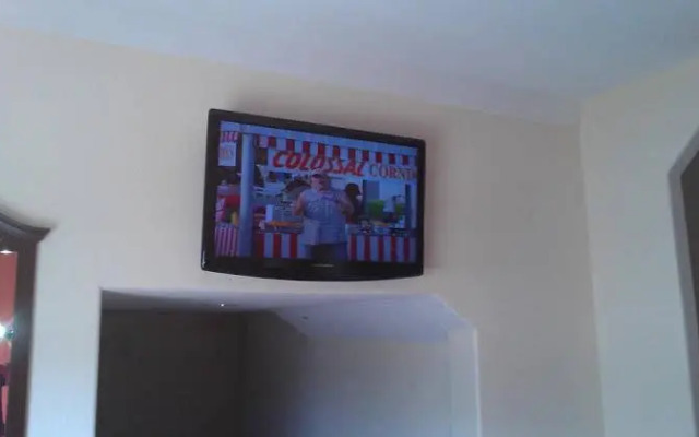 Robinson Inn and Suites