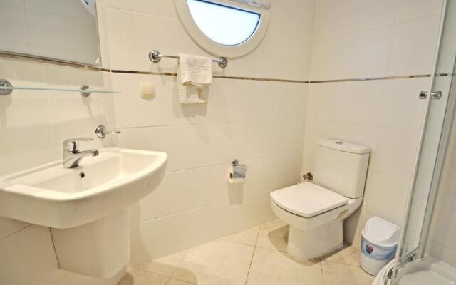 Sunset Beach Club by Aqua Lettings