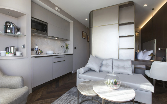 Noble22 Suites