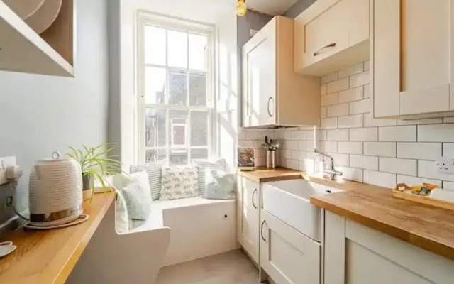 City Centre - 1 Bed - Sleeps 2 - Pet Friendly