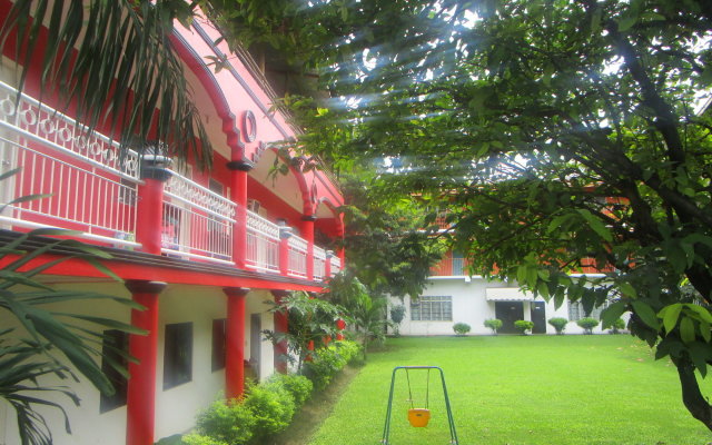 E-mo Dormitory - Hostel