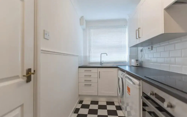 3 Bed Shakespeare Road Townhouse