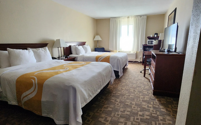 Quality Inn I-70 at Wanamaker