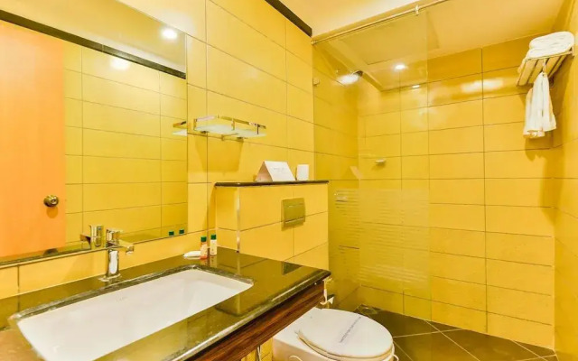 Capital O 22459 Edasserys Kalamassery Tourist Home