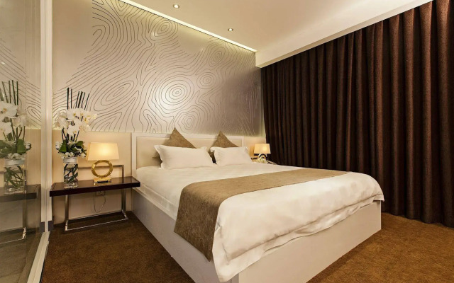 Signature Boutique Hotel