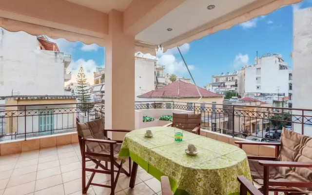 Spacious Urban Haven-family Home Perfect Location