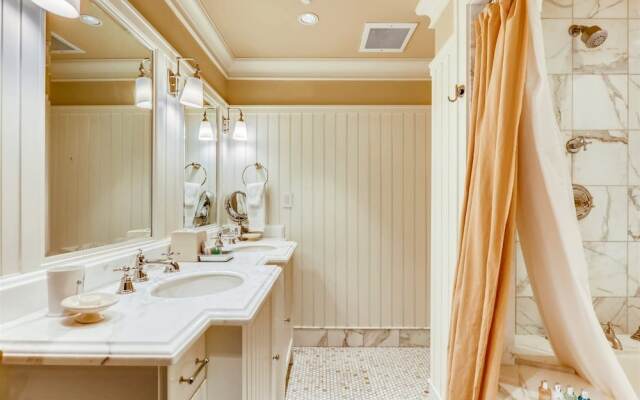 1-#28 One Willow Bridge 3BD