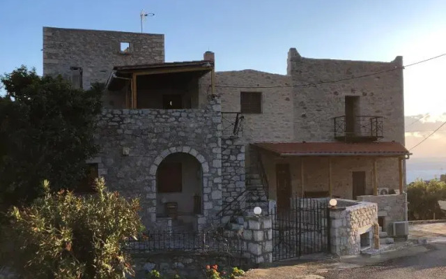 Kamares Stone House 5