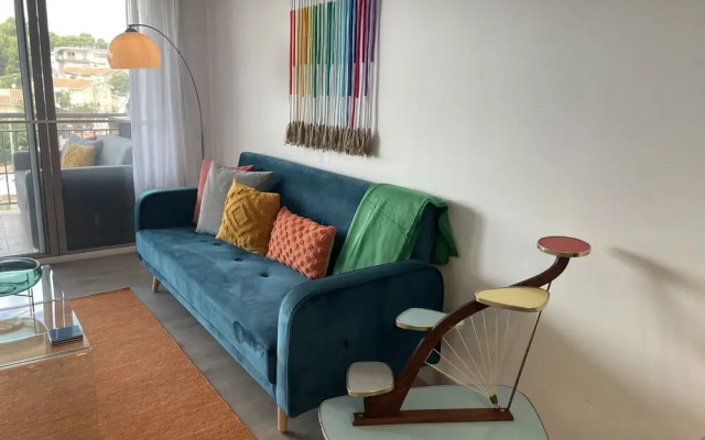 Your Retro Beach Front Hideaway in Salou