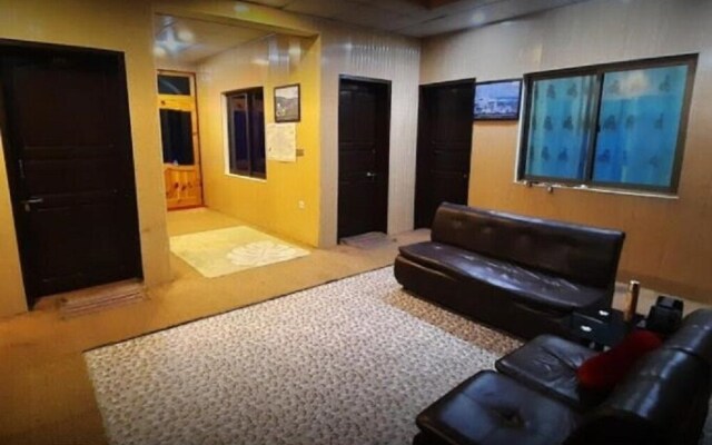 Royal Punjab Hunza Hotel And Restaurant