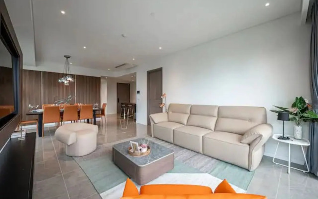 Opera View Residence City Center