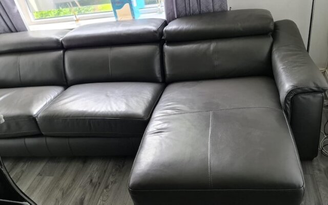 Ann St Short-term Stay, Greenock, United Kingdom