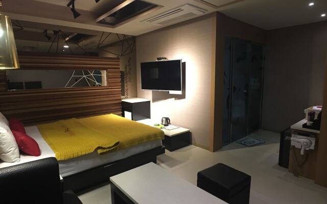 Palgong AA Motel