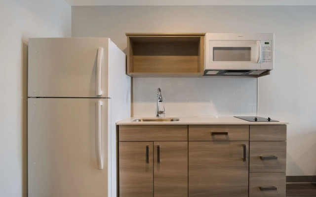 WoodSpring Suites Grand Rapids Kentwood