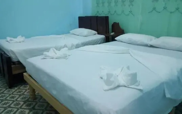 Leidys and Friends Rooms