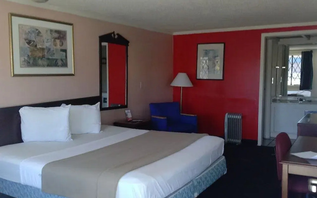 Westwoods Inn & Suites