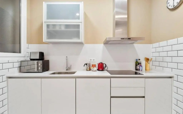 Arc de Triomf Luxury Modern 2-Bedroom 2-Bathroom