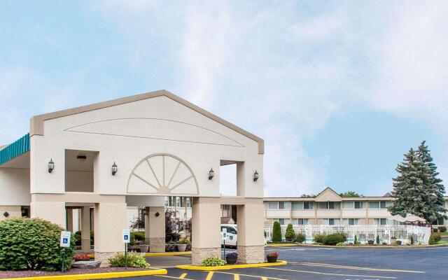 Quality Inn & Suites Vestal Binghamton near University