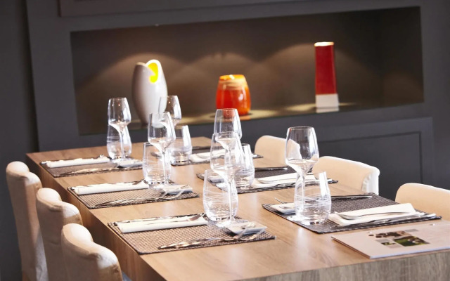 Kyriad Prestige Vannes Centre - Palais Des Arts