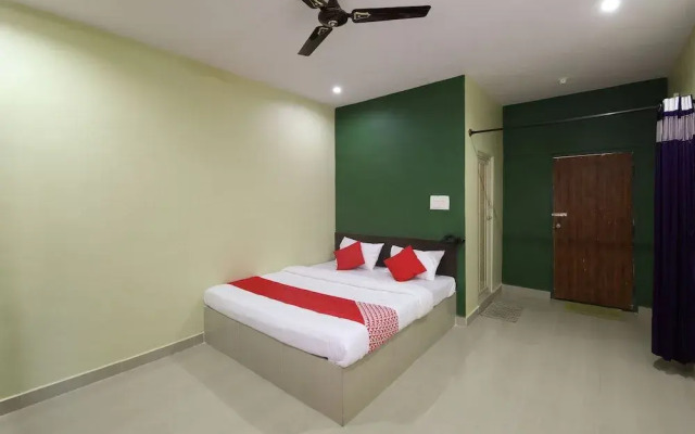 Oyo 18969 H3 Rooms