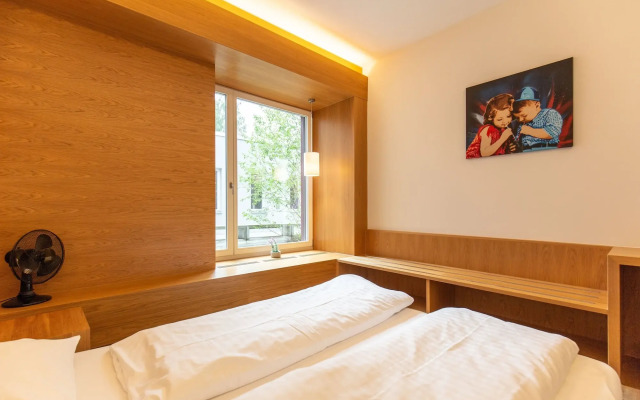 Hotel & Lounge by Hyve Basel SBB