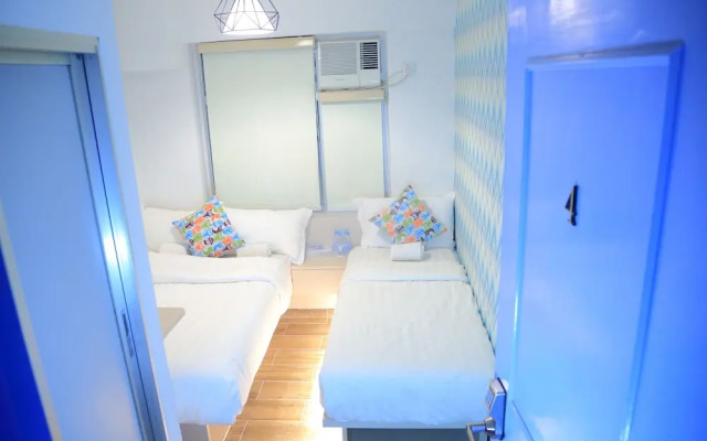 As 1 Hotel