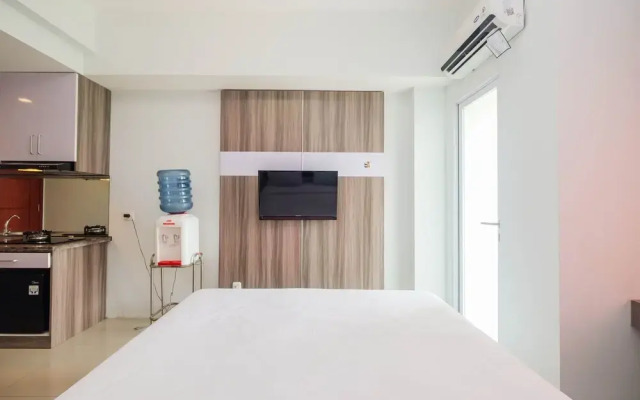 Minimalist Tamansari Mahogany Studio Apartment with City View
