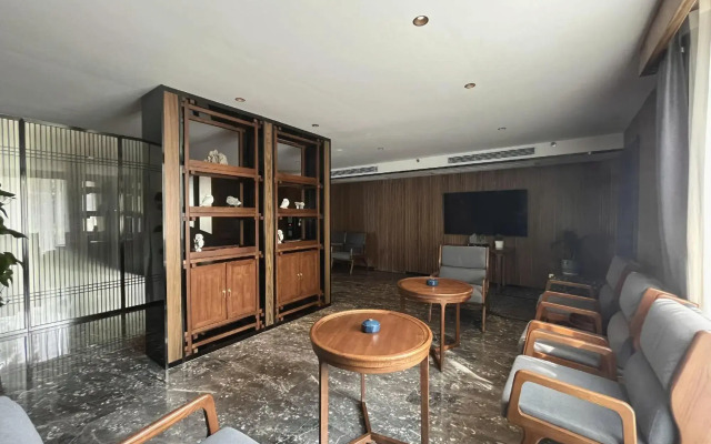 Yueyang Yueqi Hotel