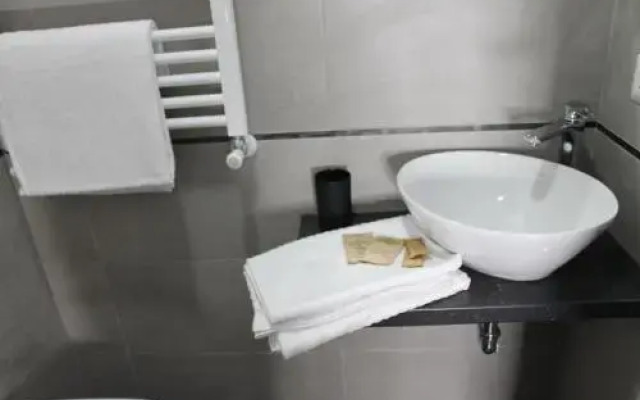 Roma suite Piramide