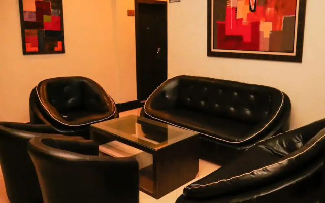 OYO 238 Hotel Grand Darussalam Syariah – Lobby – Medan