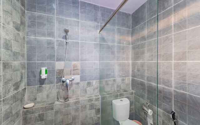 RedDoorz Plus @ Hotel Ulin Samarinda