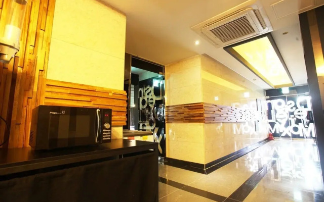 Wolgot Design Hotel XYM